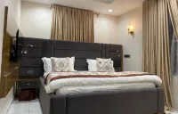 Hillside Royal Suites Katsina - 3-Star