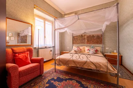 Elegante Rifugio Sul Lago by Wonderful Italy Отели рядом с достопримечательностью «Villa Balbiano»