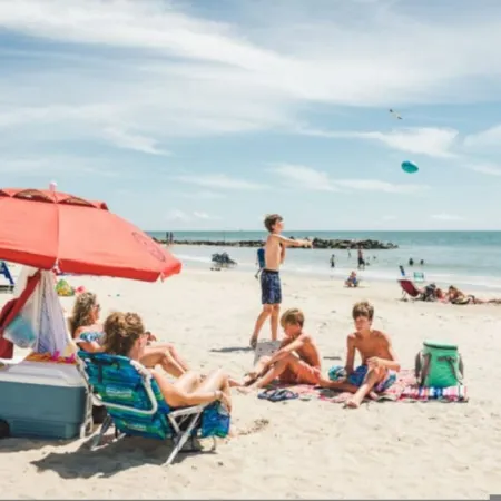 Buckroe Bungalow Buckroe Bungalow Escape to the Beach 2mins Away