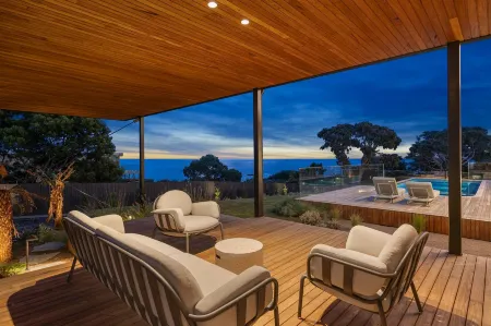 Blanc de Noir Luxe Grandeur Heated Pool and Spa