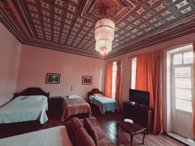 Hotel Chat Noir Cuenca Hotel a 