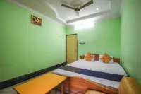 Hotel Rajmahal - 2-Star