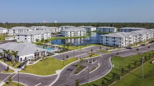 Vistas Eastwood Apartments by Barsala
