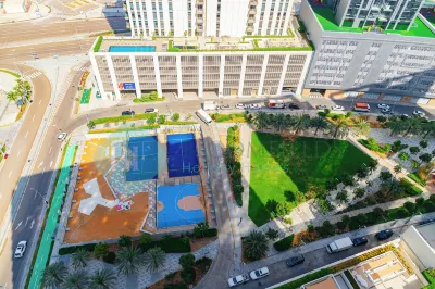 Bloomfields Premium 1BR Reflection Hotels in 