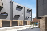Stafford St Apartments by Urban Rest