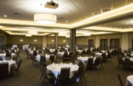 橋灣度假酒店 迪金森縣酒店