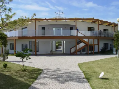 Quinta Das Figueirinhas & Quintinha Village Hotels near Poço Santo