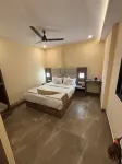 Hotel Crystal Castle Goregaon West Link Road, Mumbai Hotel in zona Aarey Colony