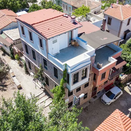 Cunda Mahmut BEY Konağı