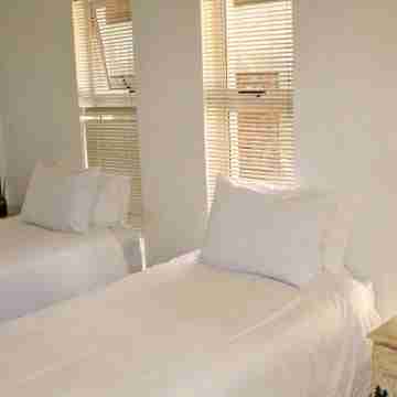 Solar powered 3 bed haven in Bannatyne park Rooms