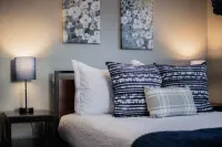 Next Door to Mercy Hospital - Pet Friendly - Fast Wifi