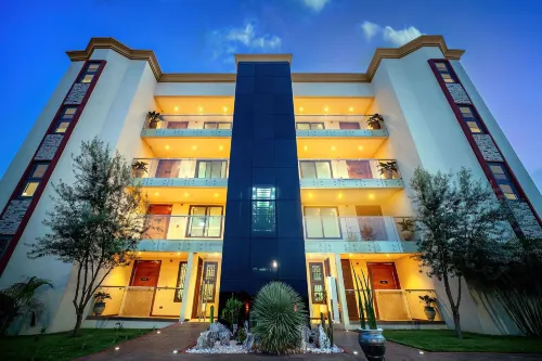 Alexander Palace Hotel Apartment - 2-Star