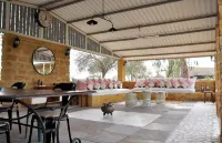 Chotsa's Farm House