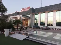 티볼리 로열 팰리스 사옥 사무다약 세와 사단 아우랑가바드 주변 호텔