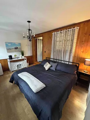 NEW HOT TUB Pet-Friendly Getaway with Room to Roam and CLOSE to Ski Apache Hotels in Lincoln County