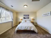 Sagewood Retreat-Centrally Located