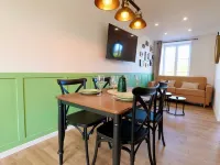 D-DAY SUITES:Liberty 35m²/Centre Ville/4 pers/2min from train station/15min from Utah Beach Hotels in Carentan