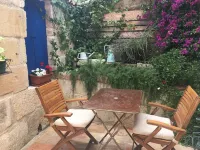 Petit Paradis.