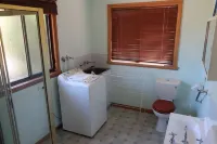 Cherry Top Accommodation - Cherry Top