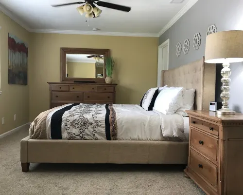 Nice Townhouse in charming Pleasanton Hotels in Pleasanton