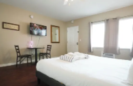 Tranquil Dock Retreat ~ Sta N Pla By The Dock