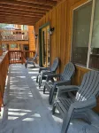 Cheerful 6 bedroom condo in Shaver Lake