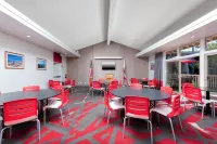 Ramada by Wyndham Santa Barbara - Parkering