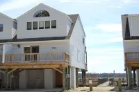 Fiddler Bay #6 - Lighthouse Views & Shared Pier