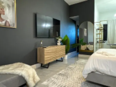 Wyndham Residence 4BR Penthouse Ocean View Hotels in Zarzal