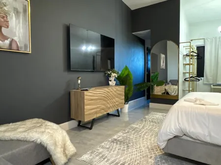 Wyndham Residence 4BR Penthouse Ocean View