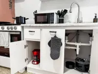 Cozy Studio Perfect for Couples & Solo Adventurers