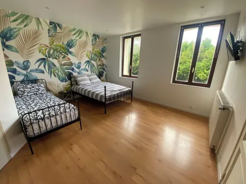 12-person gîte with heated swimming pool and sauna, ideal for relaxation