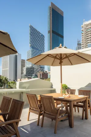 The Russell Hotel Отели рядом с достопримечательностью «Остров Пинчгут»