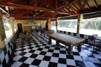 Chácara Recanto Feliz na Estrada do Vinho km 4,5 - São Roque