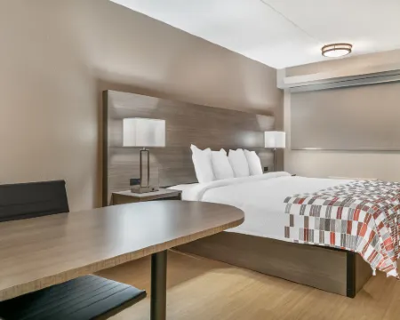 Red Roof Inn Detroit Metro Airport - Taylor Hotels in Taylor