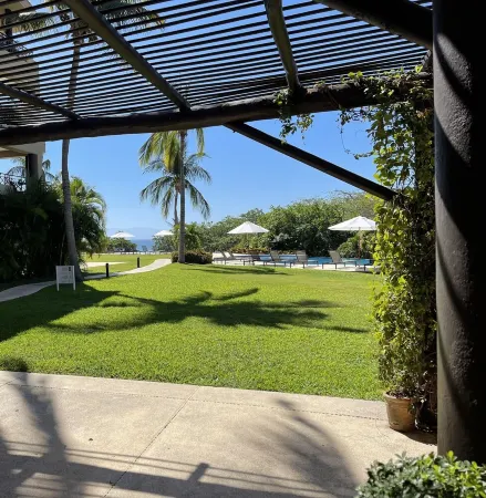 Hacienda de Mita premier golf membership, newly remodeled, mexican contemporary. Отели рядом с достопримечательностью «Playa punta mita»