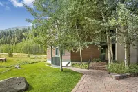 Beautiful  & Sunny 2 Bedroom 2 Bath