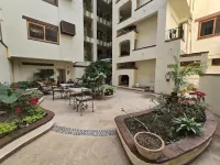 Authentic Mexican charm steps from the beach in the heart of the romantic zone. Các khách sạn ở 