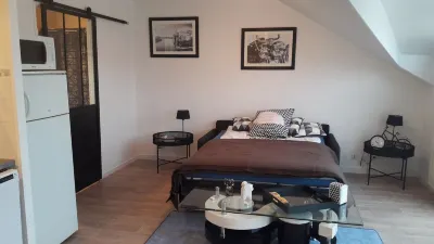 appart the parmentier Hotels near Compiegne Chateau