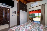 Affordable Waterfront-  Instant Holiday Mode - Lac Bay Casitas Pekelmeer Flamingo Sanctuary附近的飯店