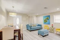 Modern home with 5 bedrooms 2.5 bathroom and 2 full kitchens.