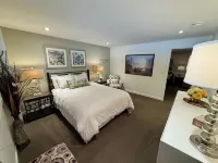 Enchanted Haven on a Private Pond in Stowe