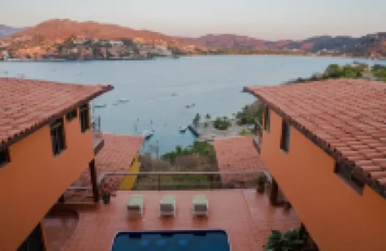 Nice vacation place to relax under the hot sun of zihuatanejo