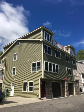 Available: Spring 2026 Rent Weekly/Monthly. Come & Enjoy NH Seacoast!