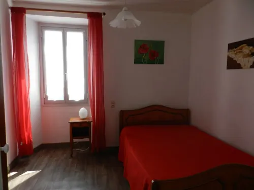 Apartment of 72 m2 in a house in Corsica Hotels in Olmeto