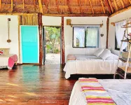 Beautiful cottage in front of the sea. Tulum.