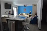 "The Patriot" -a renovated duplex in Dubois WY. Welcome Veterans & Snowmobilers!