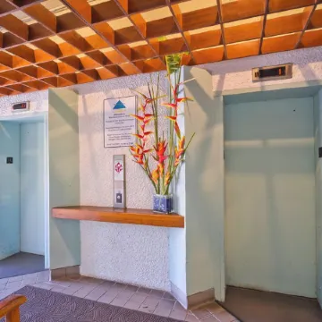 Oceanview Mauna Loa Shores Kai Ekahi #201 Next to Carlsmith Beach Park