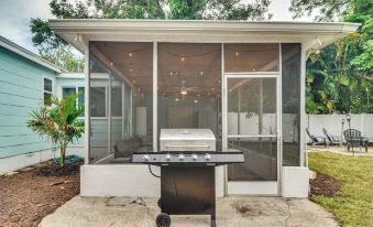 Pinellas Park Home: Swim, Golf, Grill & More!