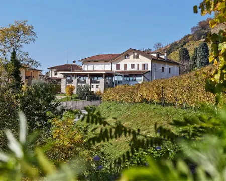 Hotel Ristorante Da Tullio Hotels in Tarzo